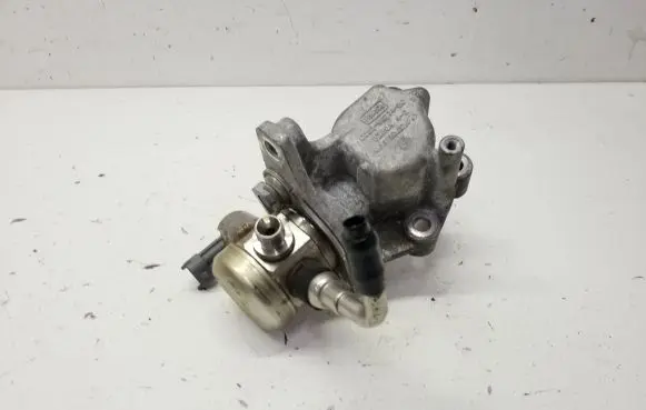 Ford Fusion II Fuel injection high pressure pump AG9E9D376 AG9E9D376AB