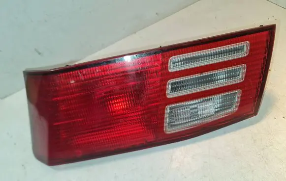Mitsubishi Galant Tailgate rear/tail lights 22687201
