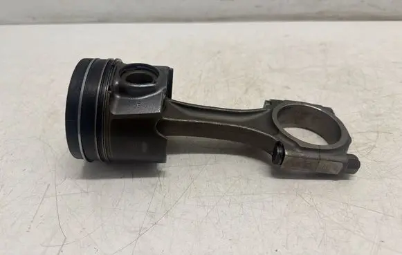 Ford Mondeo MK V Piston 9812818680