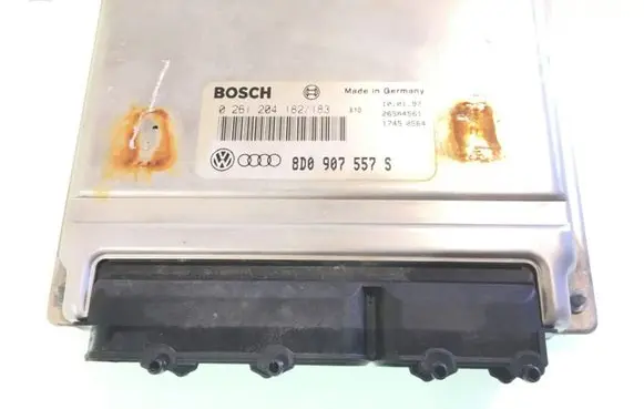 Audi A4 S4 B5 8D Engine control unit/module 8D0907557S