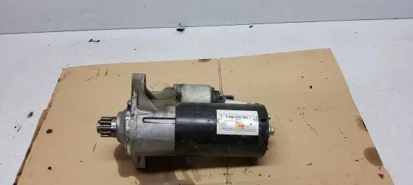 Volkswagen Caddy Starter motor 0986025350