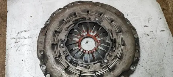 Hyundai Santa Fe Pressure plate 