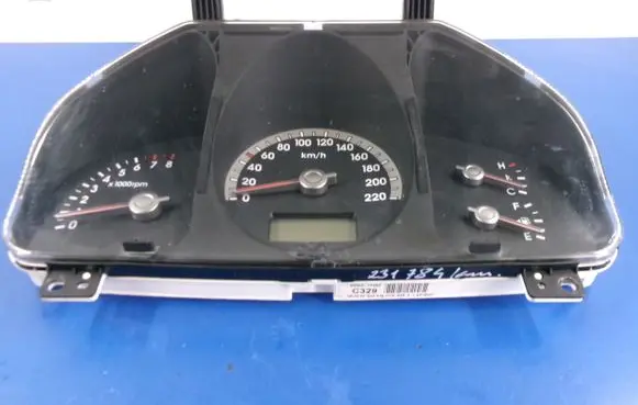 KIA Sportage Speedometer (instrument cluster) 94003-1F290