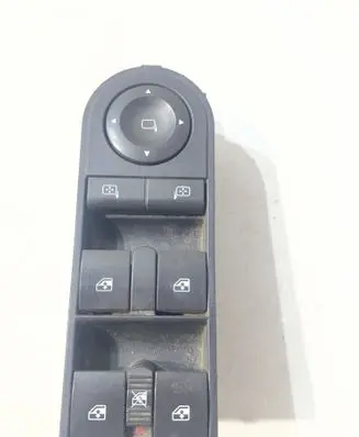 Opel Astra H Electric window control switch 13228699 5011