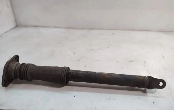KIA Sportage Rear shock absorber/damper 553003U800