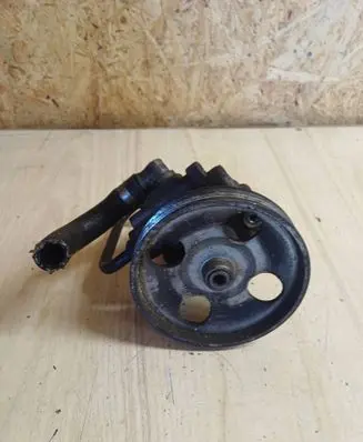 Citroen C5 Power steering pump 9636086680 7617955502