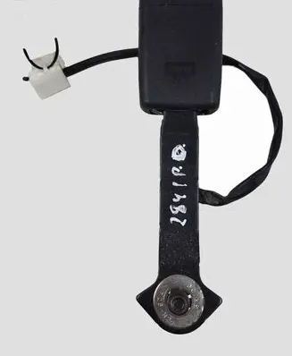 Mazda 6 Front seatbelt buckle 1052246 080405BL
