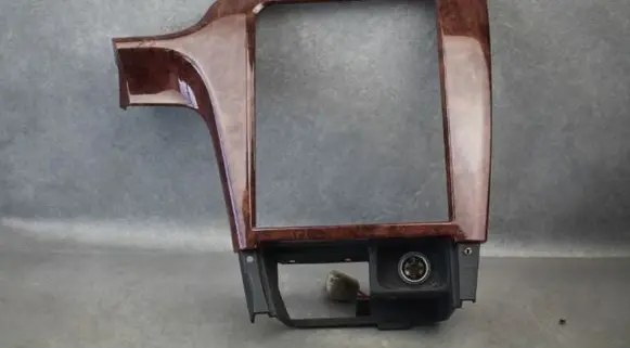 Subaru Outback Radio/GPS head unit trim 