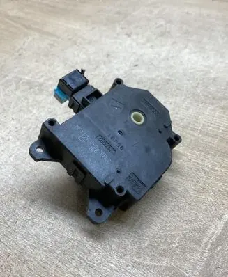 Toyota Avensis T270 Air flap motor/actuator MF1138002810PLS