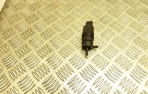 BMW 5 F10 F11 Windscreen/windshield washer pump 8362154
