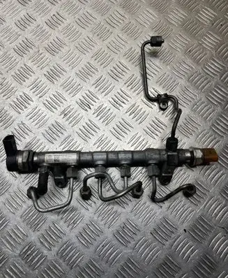 Volkswagen PASSAT CC Fuel main line pipe 03L130089Q 100000761