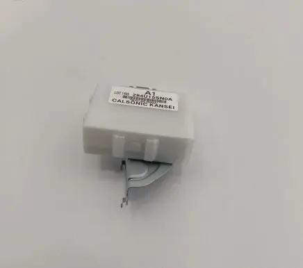 Nissan Leaf II (ZE1) Gateway control module 284U15SN0A