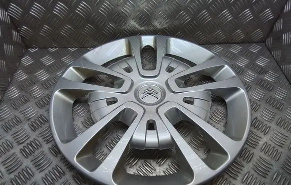 Citroen Jumpy R16 wheel hub/cap/trim 9822612077 9822612677 9822619477