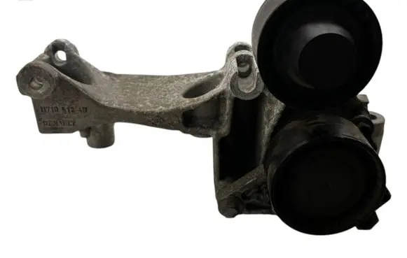 Renault Talisman Generator/alternator bracket 117105124R