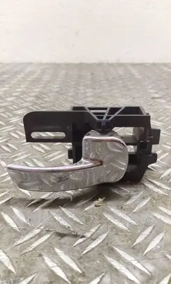 Nissan Qashqai Front door interior handle