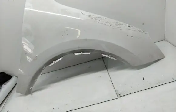 Porsche Cayenne (9Y0 9Y3) Fender