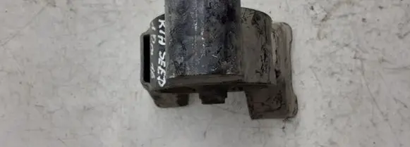 KIA Ceed Engine mount bracket