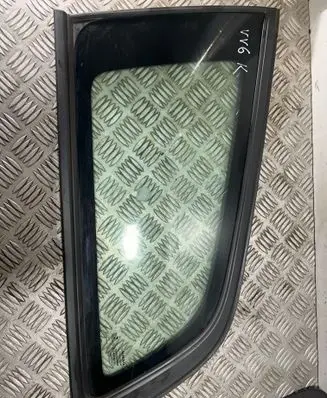 Volvo V60 Rear side window 32132156