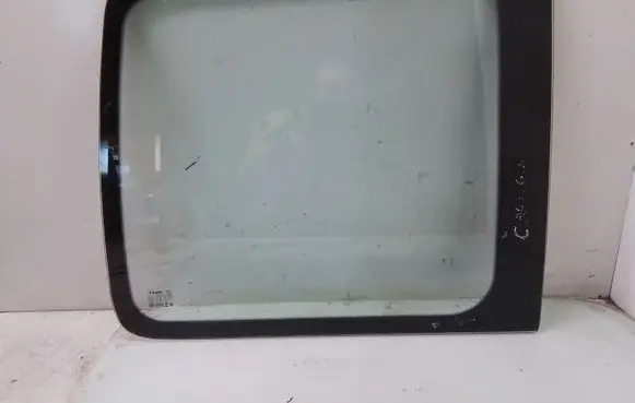 Volkswagen Caddy Rear side window 43R001533
