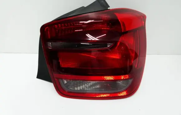 BMW 1 F20 F21 Rear/tail lights 7270098 0422 044647