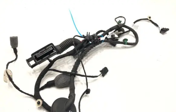 Skoda Octavia Mk4 Rear door wiring loom 5E3971693AC