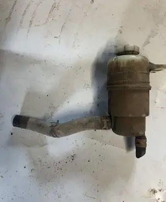 Mitsubishi L200 Power steering fluid tank/reservoir 