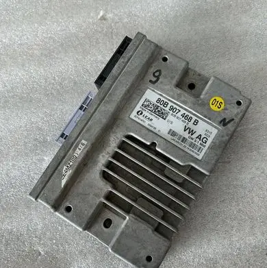 Audi A5 Gateway control module 80B907468B