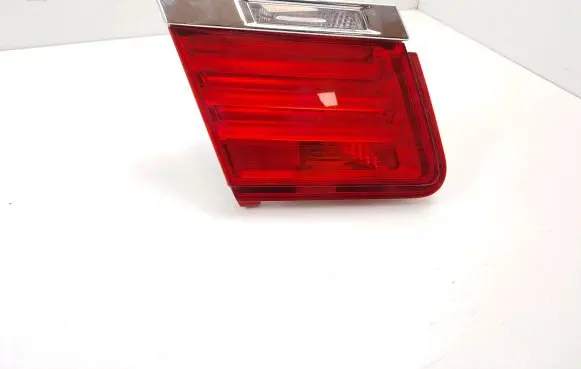 BMW 7 F01 F02 F03 F04 Tailgate rear/tail lights 7182205
