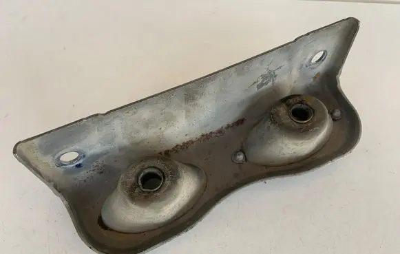 Muffler mount bracket/holder