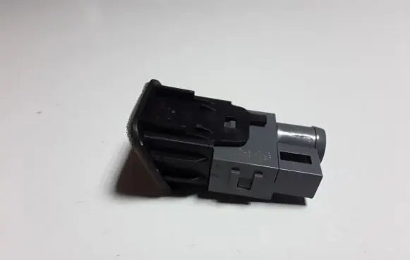 Subaru Forester SK Air pressure sensor 148404B