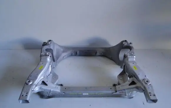 Mercedes-Benz C AMG W205 Front subframe A2056208001 A2056208701 A2056203001