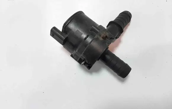 Ford Mondeo MK IV Electric auxiliary coolant/water pump DG9318D473EA