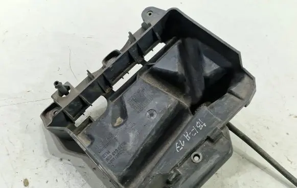 Seat Ibiza IV (6J,6P) Battery tray 6C0915331D
