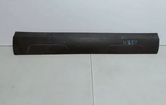 Audi Q3 8U Front door trim (molding) 8U0853960D LD102