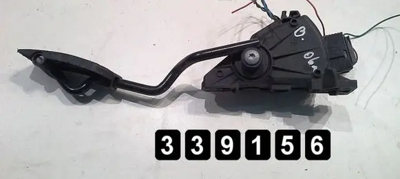 Nissan Primera Accelerator throttle pedal 18002au400