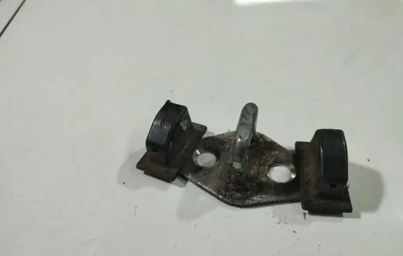 Hyundai i30 Rear door lock loop/hook striker 