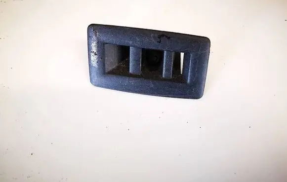 Volkswagen Golf IV Dash center air vent grill 1j1819275a
