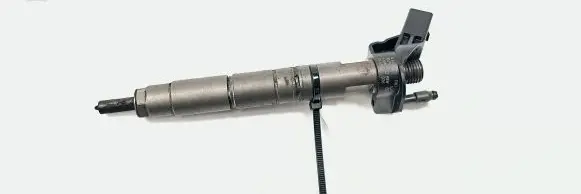 Mitsubishi Montero Fuel injector A6420701187