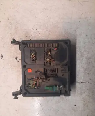 Volkswagen Sharan Fuse module 7M0962258B S108145300D 470790381