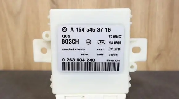 Mercedes-Benz ML W164 Parking PDC control unit/module 1645453716 A1645453716