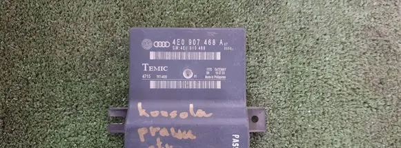 Audi A8 S8 D3 4E Gateway control module 4E0907468A
