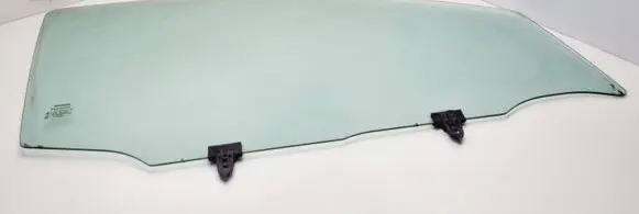 Nissan Qashqai Front door window glass four-door