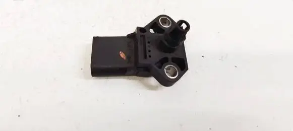 Volkswagen PASSAT B6 Air pressure sensor 0281002401 038906051c