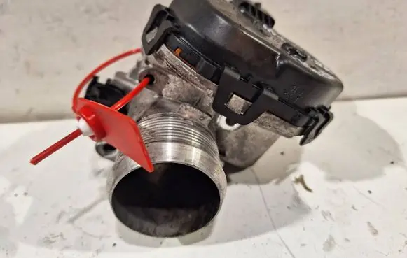 Citroen C3 Aircross Throttle body valve 9830171480