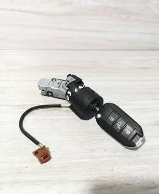 Citroen C3 Aircross Ignition lock 9673257480 9663123380