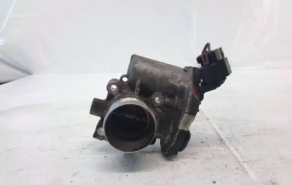 Opel Astra J Electric throttle body valve 55565489