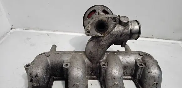 Ford Focus Intake manifold