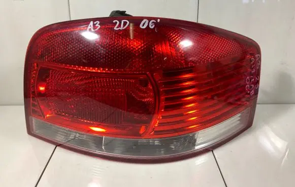 Audi A3 S3 A3 Sportback 8P Rear/tail lights 8P0945096A