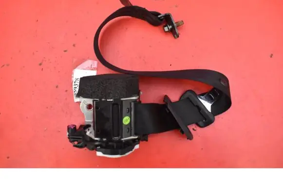Volvo S60 Front seatbelt 39818856