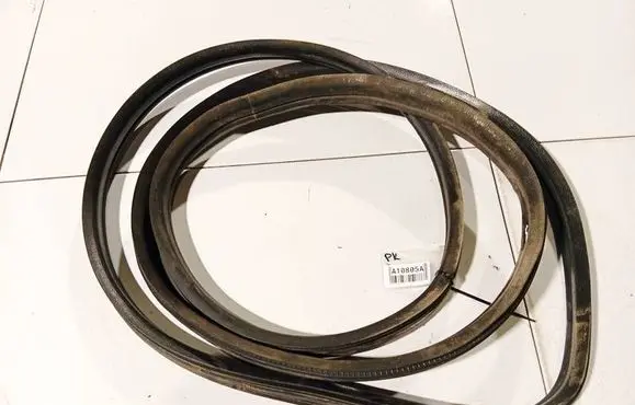 Peugeot 206 Rubber seal front coupe door 